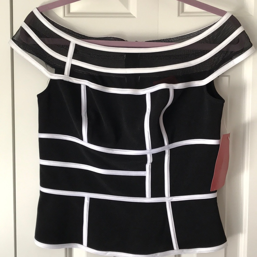 NWT JS Collections off the shoulder top size 8
